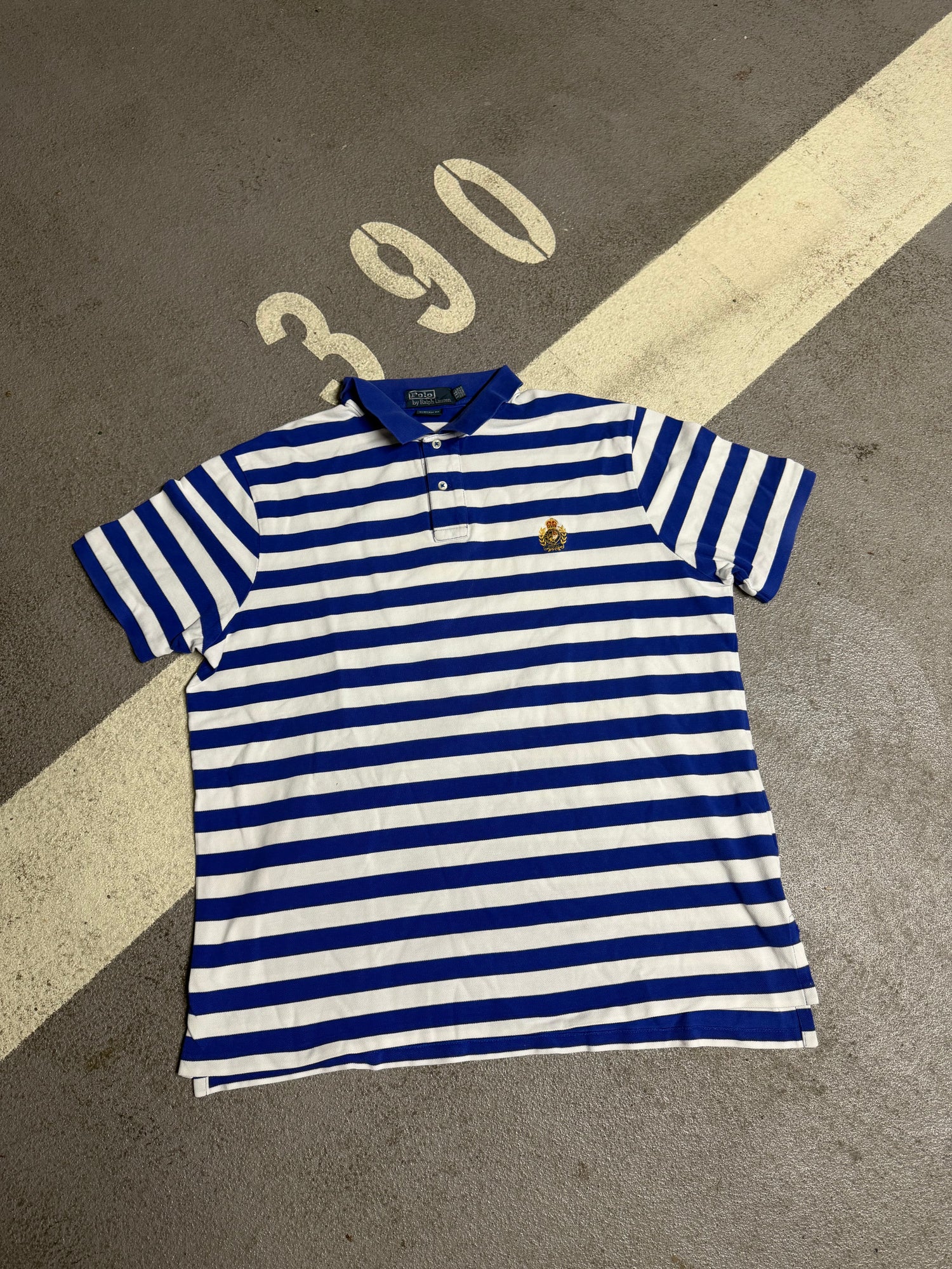 Polos