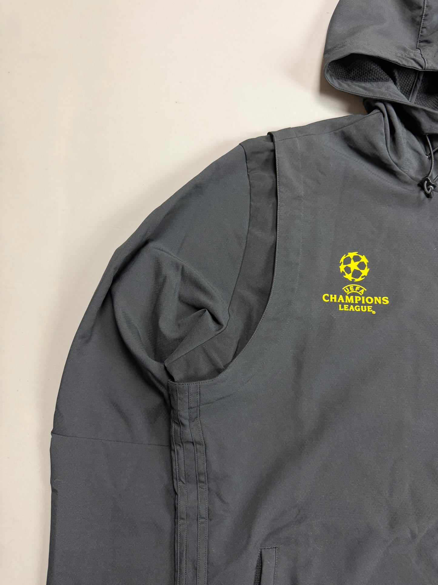 Juventus Tracksuit (L)
